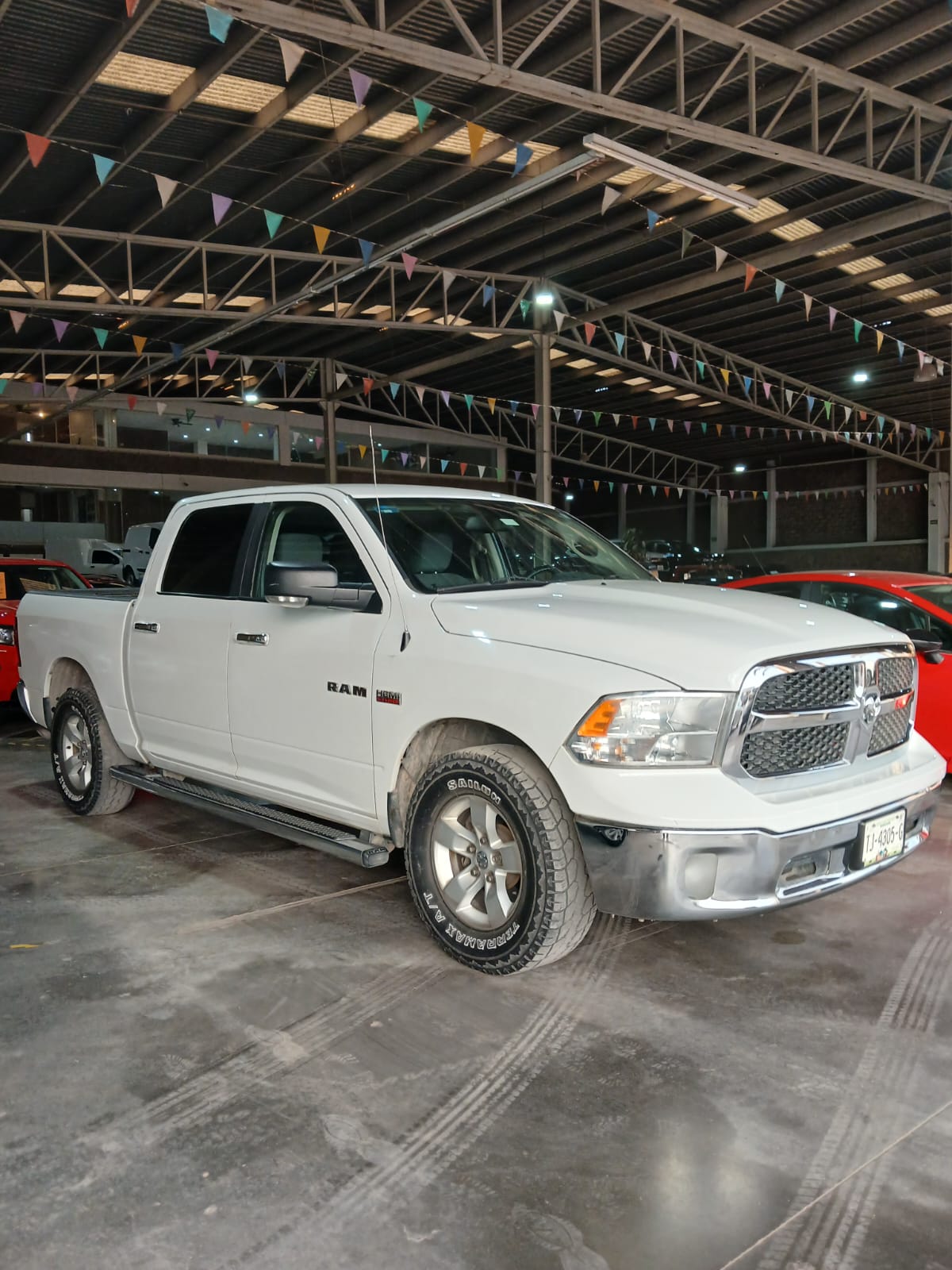 DODGE RAM SLT 2014